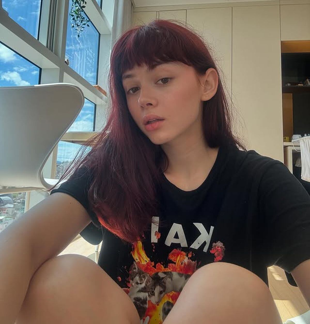 La actriz posando muy casual para la cámara (Foto: Isa Montalbán / Instagram)