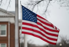Cinco estados colocarán banderas a media asta este fin de semana en EE.UU.: cuáles son y por qué se hace esta práctica