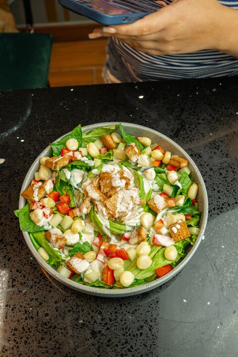 Platillos de la carta vegana de Food & Fit.