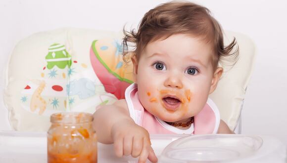 Las compotas caseras son excelentes alimentos para un bebé. (Foto: Freepik)