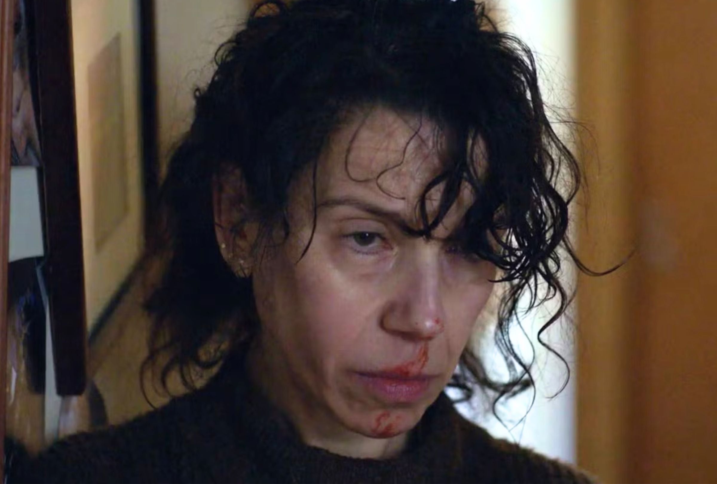 En la película "Bring Her Back", Sally Hawkins interpreta a Laura. Ella debió atravesar el duelo por la muerte de su hija Cathy (Foto: A24)