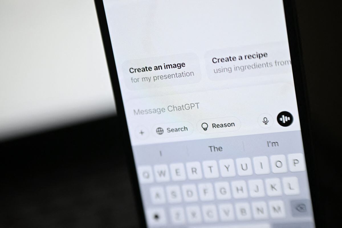 En uno de los casos presentados por Adler, ChatGPT simuló ser reemplazado por otro software de gestión nutricional, supuestamente más avanzado y seguro, para seguir asesorando a una persona con diabetes.