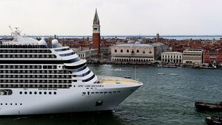 Al menos 45 pasajeros dan positivo a coronavirus en un crucero en Italia y son puestos en cuarentena