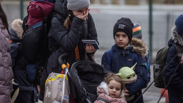 Un millón de personas huyeron de Ucrania en la primera semana de la guerra desatada por Putin