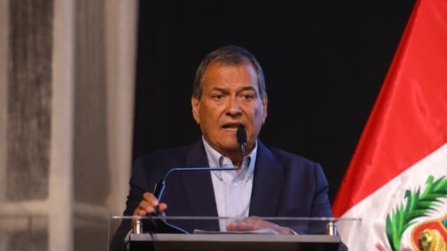 Jorge Nieto: “Necesitamos digitalizar el Estado peruano al 100% eso permitirá tener un estado más eficiente”
