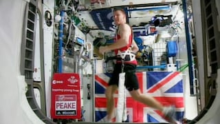 Astronauta corre la maratón en el espacio