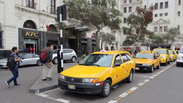 ATU prorroga por un año más la obligatoriedad de pintar de amarillo los taxis independientes