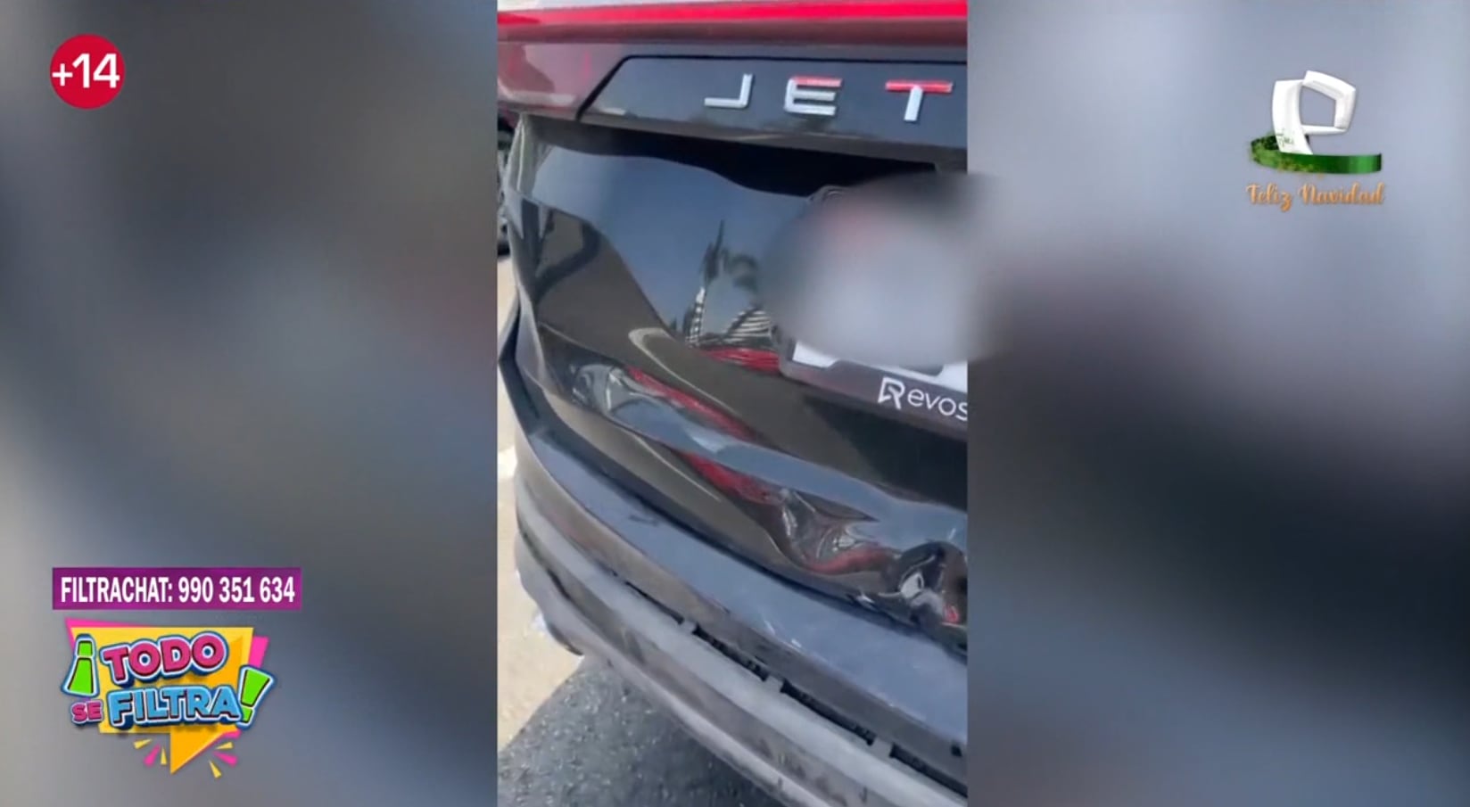 Así quedó el auto de Karla Tarazona y Christian Domínguez tras choque en la avenida Javier Prado.