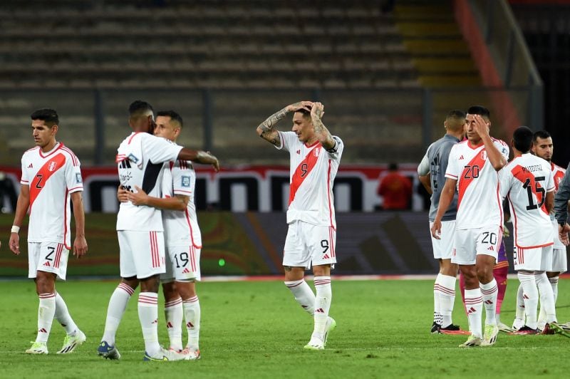 Óscar Pérez analiza el rendimiento de Perú bajo el mando de Juan Reynoso (Photo by CRIS BOURONCLE / AFP)