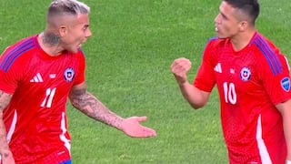 La imagen viral que protagonizaron Alexis Sánchez y Edu Vargas en el Perú vs Chile