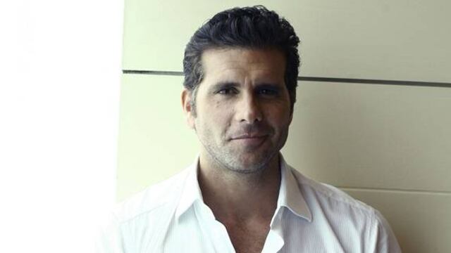 Christian Meier sería el protagonista de adaptación de "Nip / Tuck" en Colombia
