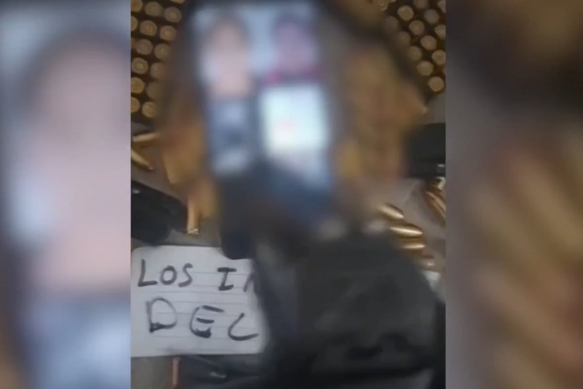 ‘Injertos del Norte’ exigen S/ 5 000 a comerciante ambulante en Comas. (Foto: Captura/América TV)