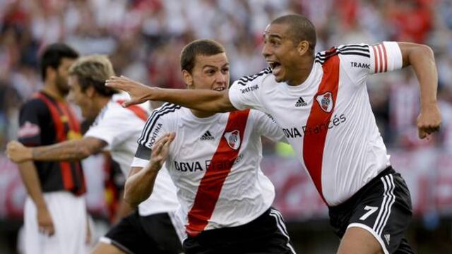 River ganó con gol de Trezeguet y es líder en Argentina