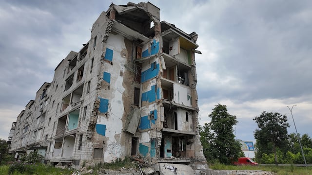 Dos años después así se ven tres ciudades de Ucrania destruidas por los bombardeos de Rusia | VIDEO