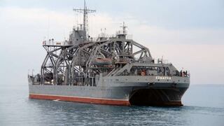 Ucrania afirma haber atacado un barco ruso en Crimea anexada