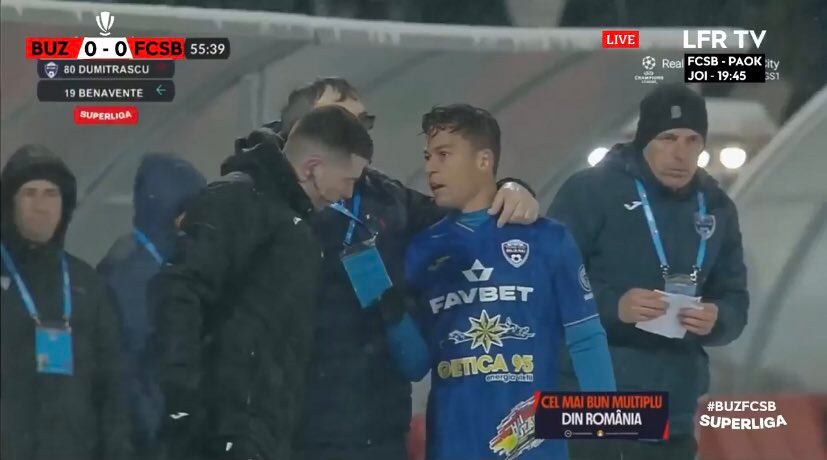 El peruano ingresó en la etapa de complemento del partido de su nuevo club, Gloria Buzau, ante Steaua Bucarest. (Foto: captura de video)