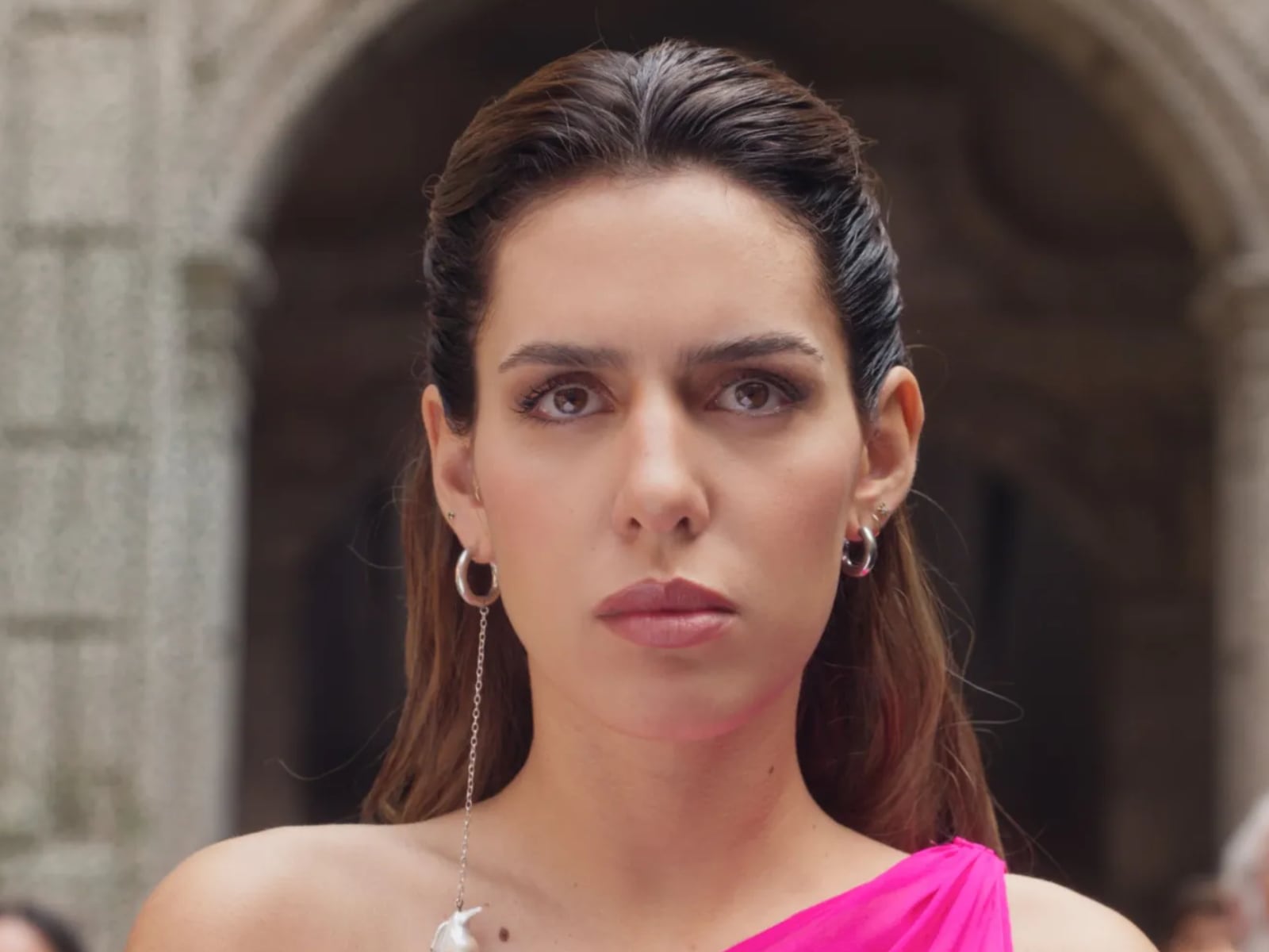 La serie "Pacto de silencio" nos cuenta la historia de Brenda, una joven influencer en busca de la verdad (Foto: Netflix)