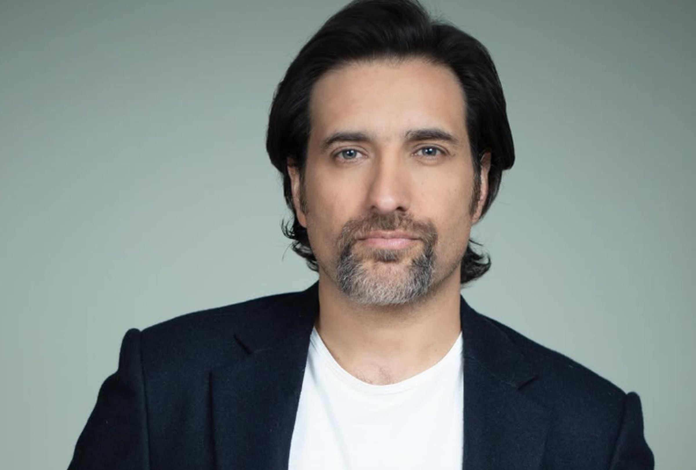 Andrés Suárez ha acaparado miradas en “La huésped” (Foto: Andrés Suárez / Instagram)