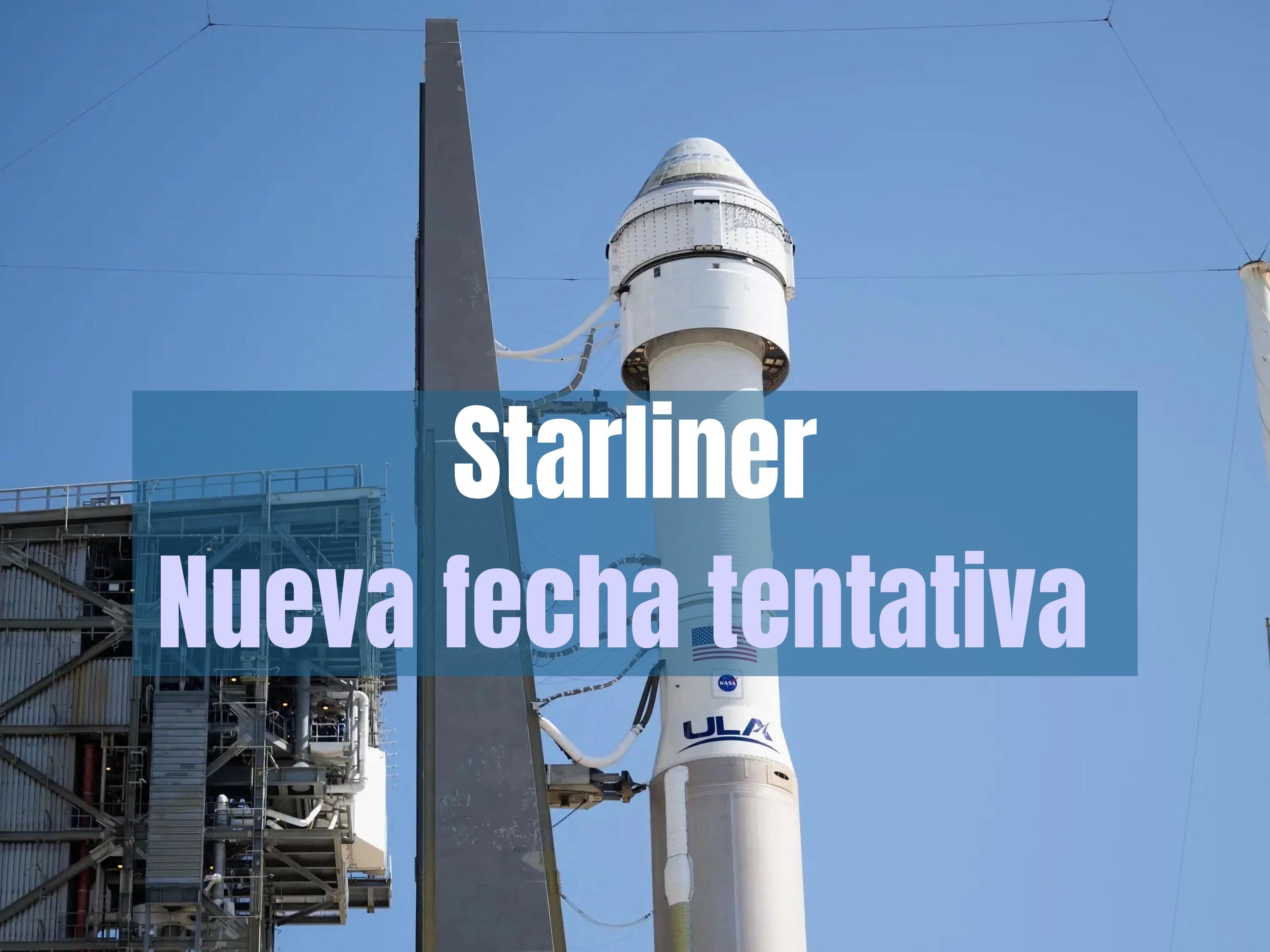 Fotografía cedida por la NASA donde se muestra el cohete Atlas V de United Launch Alliance con la nave espacial CST-100 Starliner de Boeing a bordo mientras sale de la Instalación de Integración Vertical hacia la plataforma de lanzamiento en el Complejo de Lanzamiento Espacial 41 en Cabo Cañaveral, Florida. (Foto: EFE/NASA/Joel Kowsky)