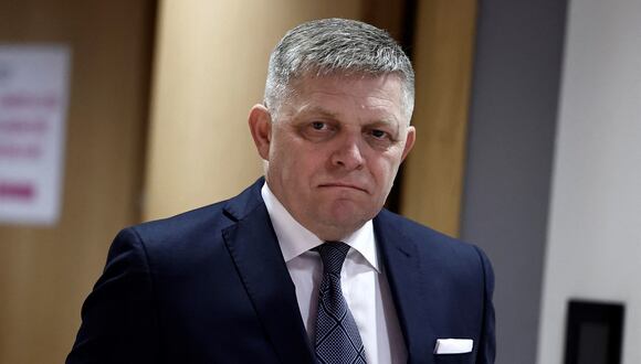 El primer ministro de Eslovaquia, Robert Fico, llega para asistir a una cumbre del Consejo Europeo en la sede de la Unión Europea, en Bruselas, el 21 de marzo de 2024. (Foto de Sameer Al-Doumy / AFP)