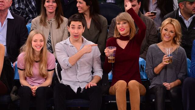 NBA: Taylor Swift y otras estrellas en el partido de los Knicks
