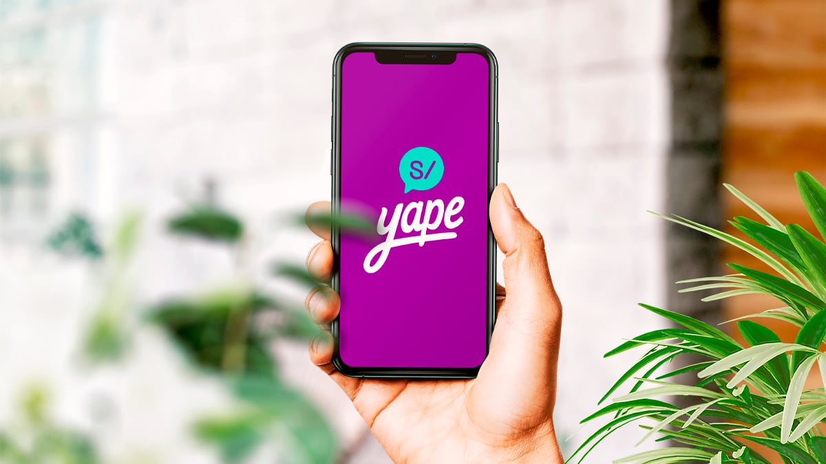 Cerca del 40% de los usuarios de Yape utilizan la billetera para la recarga de sus celulares, dijo Morales.