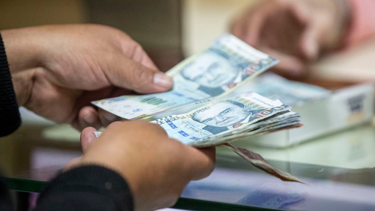 Si un trabajador nota que su empleador no está depositando los aportes que le corresponden, puede comunicarlo a su AFP. Sin embargo, hay dos obstáculos frecuentes: muchos no revisan sus cuentas con regularidad y otros prefieren no denunciar por miedo a represalias o a perder su empleo.