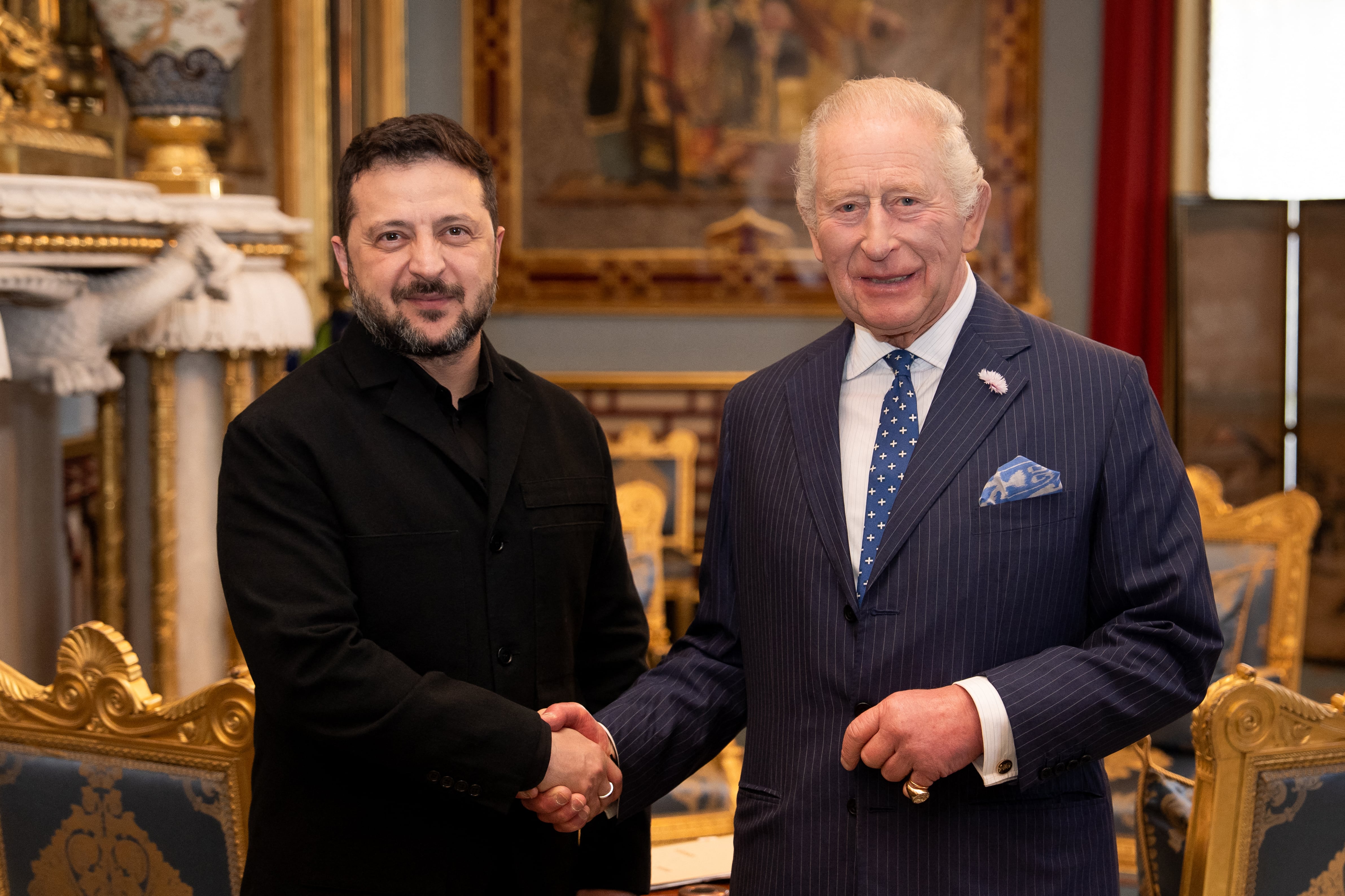 Musk pide a Zelensky dejar el poder mientras Ucrania denuncia restricciones a Starlink