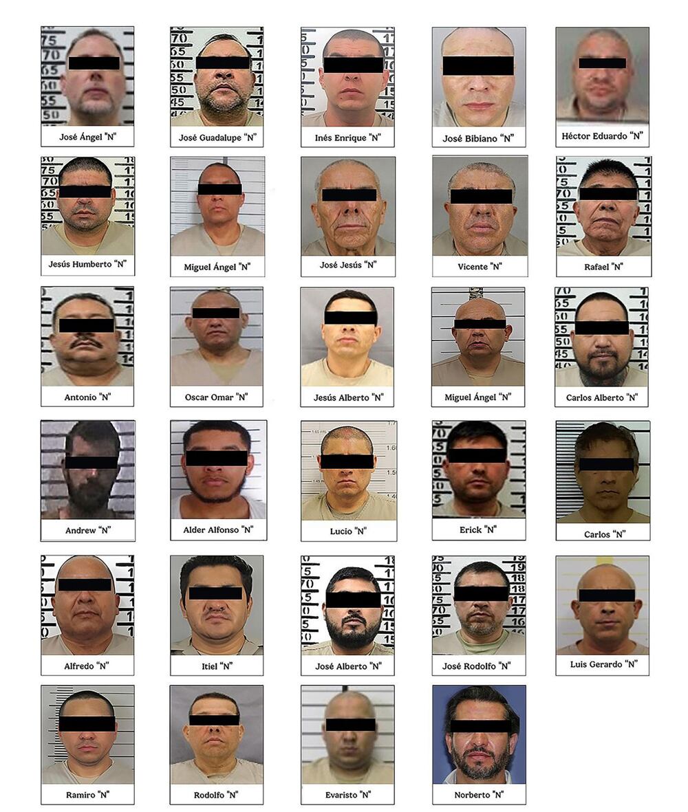 Presuntos narcotraficantes extraditados a Estado Unidos el 27 de febrero de 2025, en Ciudad de México. (Foto del Gobierno de México / EFE)