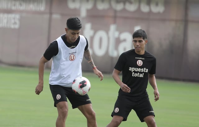 El plantel de Universitario entrenó con sus tres nuevos refuerzos. (Foto: Violeta Ayasta / GEC)