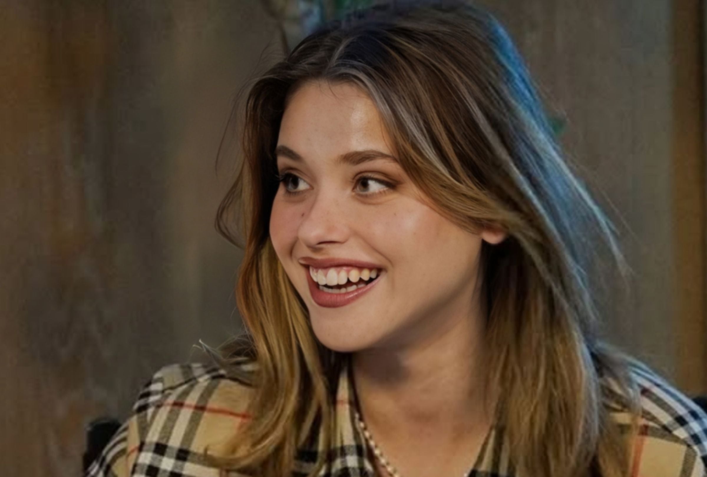 Nicole Wallace durante la lectura de guion de la película "Culpa tuya". Ella interpreta a Noah Morán en la saga "Culpables" (Foto: Amazon Studios)