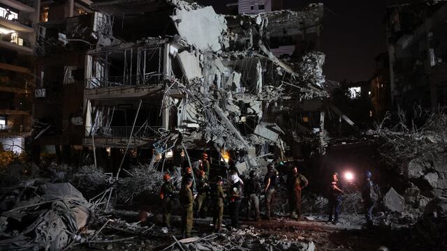 Ejército israelí admite impactos en edificios y dice que interceptó la mayoría de misiles