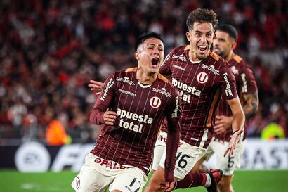Inmenso Britos, brillante Flores y monumental Concha: Las figuras de un Universitario histórico que dio un batacazo en la Copa Libertadores