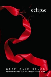 En Eclipse, Bella desea convertiste en vampiro, pero no puede soltar del todo su estado humano (Foto: Little, Brown and Company)