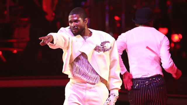 Usher en el Medio Tiempo del Super Bowl: así fue la presentación del ídolo