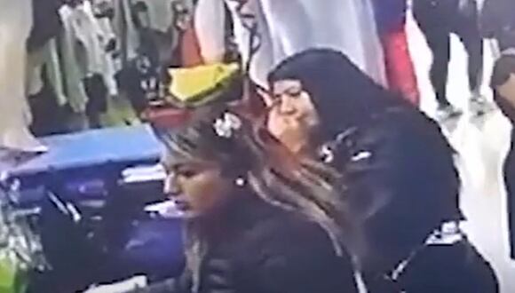 Dos mujeres estafaban a comerciantes con pagos a través de un falso aplicativo de pago. Ellas fueron condenadas a tres años y seis meses de prisión suspendida | Foto: Captura Buenos Días Perú