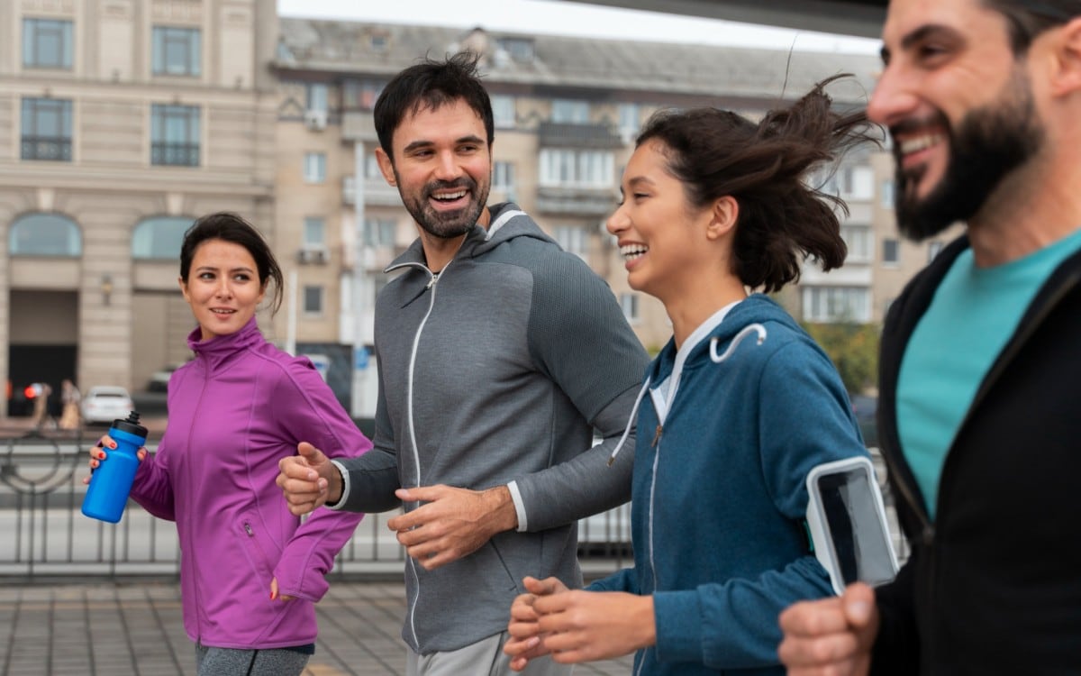 El método 6-6-6 se ha vuelto viral por su sencillez y llama la atención de quienes desean ponerse en forma sin la necesidad de ir al gimnasio. (Foto referencial: Freepik)
