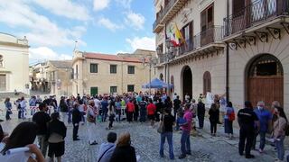 El pueblo italiano donde se filmó Cinema Paradiso ya vacunó contra el COVID-19 “al 104%” de su población