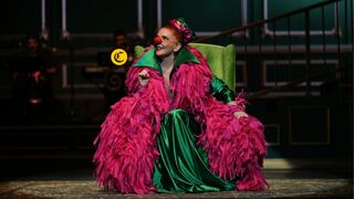 “Ya siéntese, señora”: Unipersonal de Johanna San Miguel regresa en junio al teatro NOS