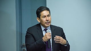 Ministro Julio Demartini asegura que evalúa su renuncia: “Nadie se tiene que aferrar a ningún cargo”