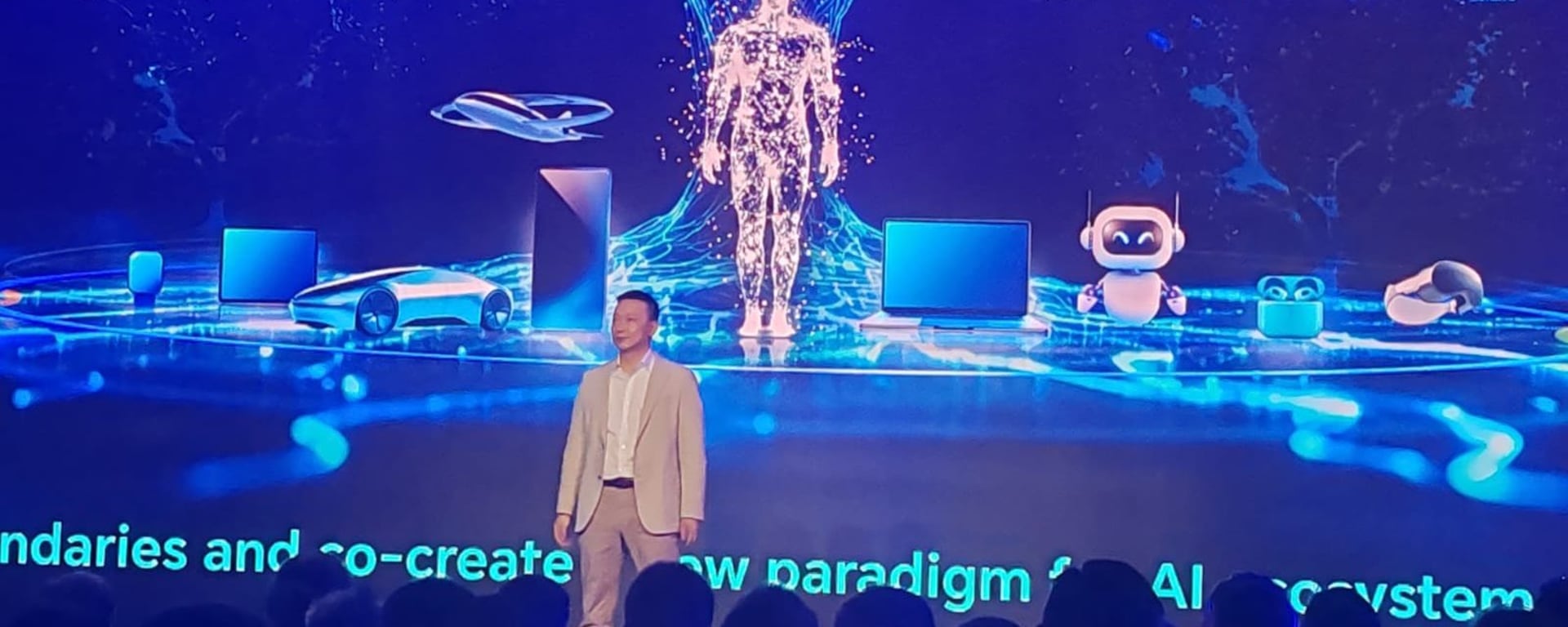 Honor presentó su nueva estrategia tecnológica en el MWC 2025: un ecosistema de dispositivos con inteligencia artificial