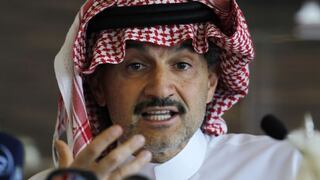 Príncipe saudí se opone al bloqueo de redes sociales: "Es una guerra perdida"