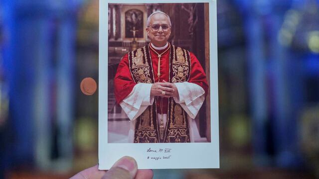 El 8 de mayo, el estadounidense nacionalizado peruano Robert Prevost fue elegido como nuevo Papa de la Iglesia Católica.