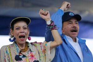 Grupo de la ONU señala a 54 violadores de derechos humanos en Nicaragua, liderados por Ortega y Murillo