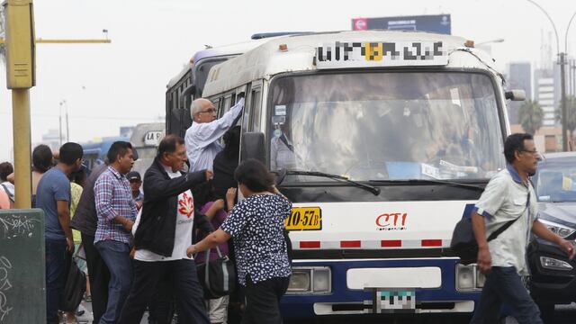 Medio Pasaje: 57 empresas de transporte fueron sancionadas