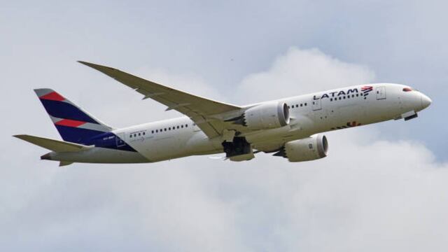 ¿Por qué LATAM suspendió indefinidamente los vuelos en esta ciudad?. (Fuente: iStock)