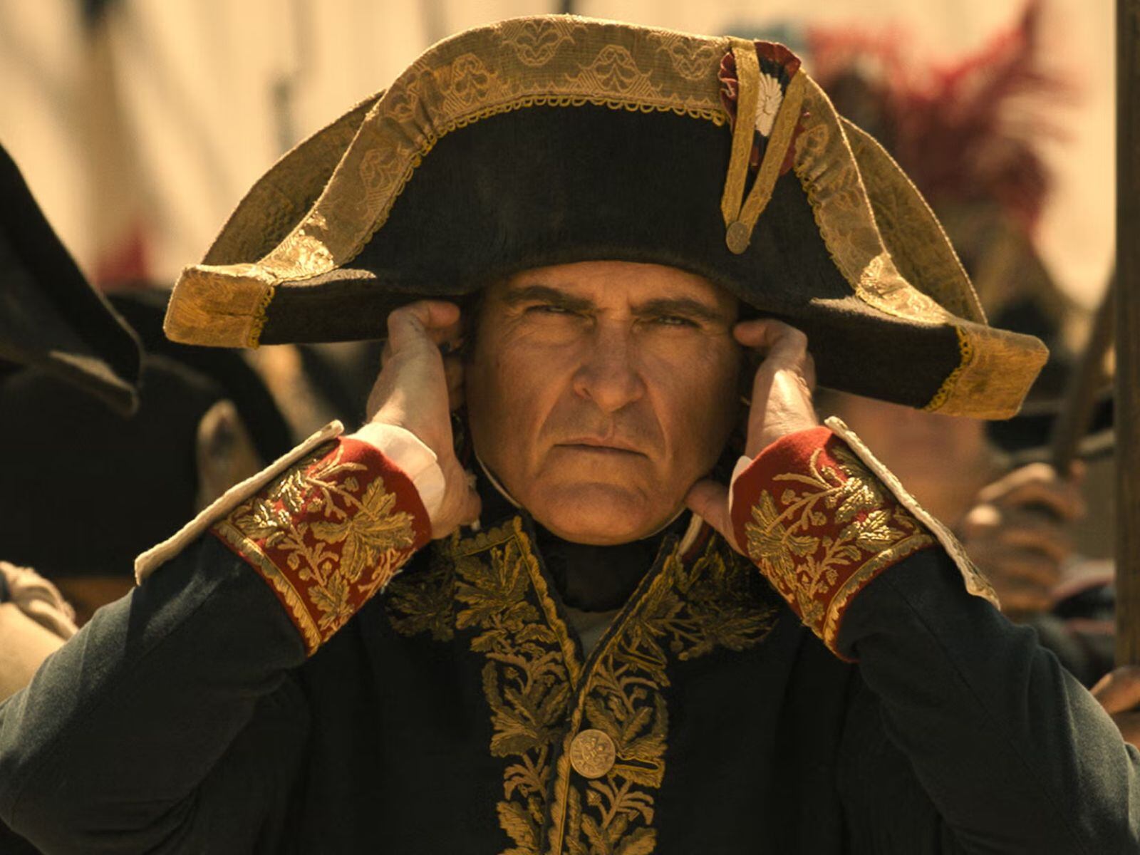 Joaquin Phoenix es una escena de la película "Napoleón" (Foto: Sony Pictures)