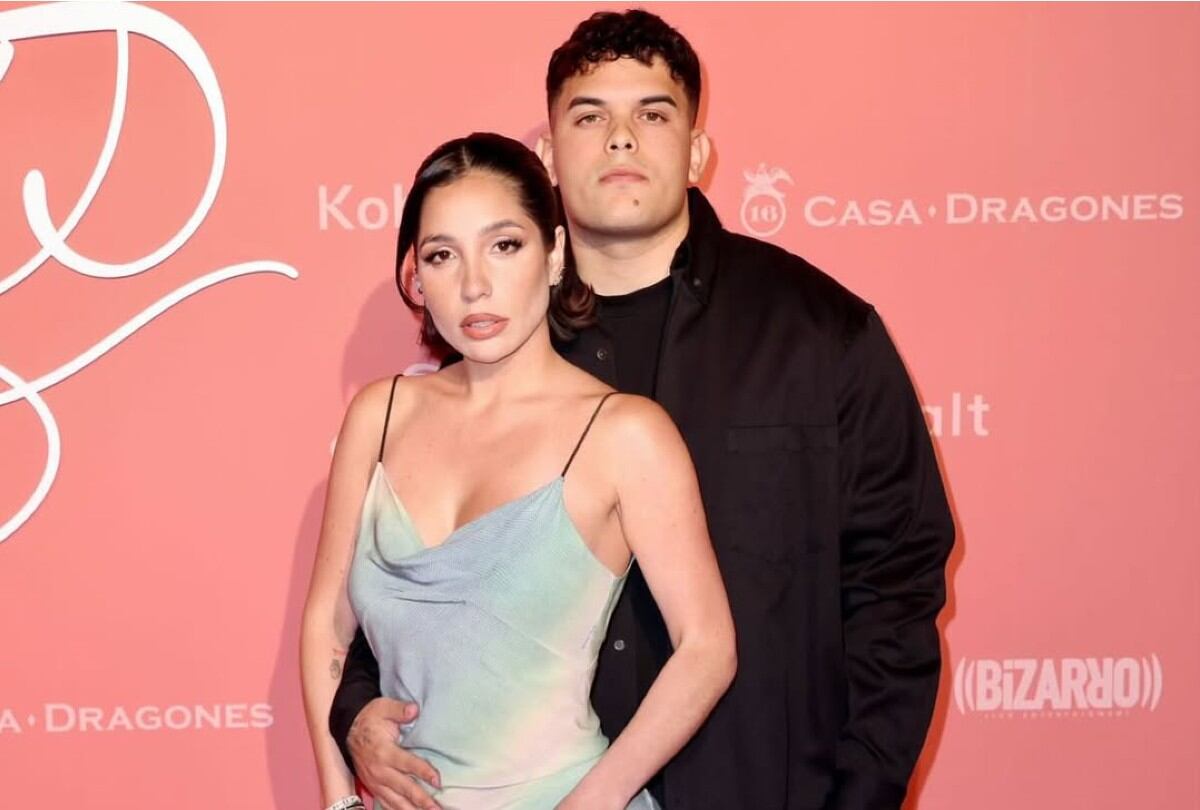 Jeremy Ayala y Andrea de Castro se conocieron en 2019 y un año después se comprometieron. | Crédito: Instagram andreadecastroayala