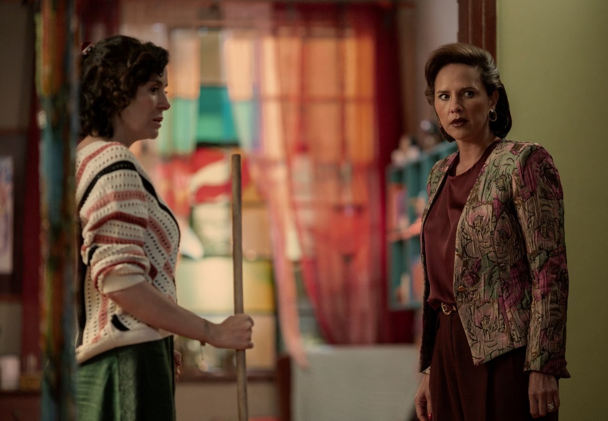 Cristina Campuzano como Sofía y Paola Turbay como Eugenia, dos hermanas que cambian la vida de Carlos Vicente Londoño.