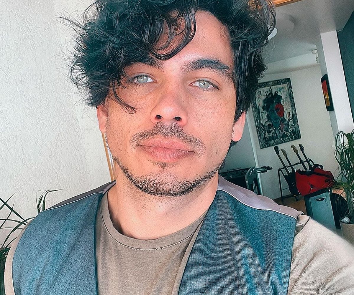 El actor fue vinculado sentimentalmente con la actriz Sabine Moussier (Foto: Josh Gutierrez / Instagram)